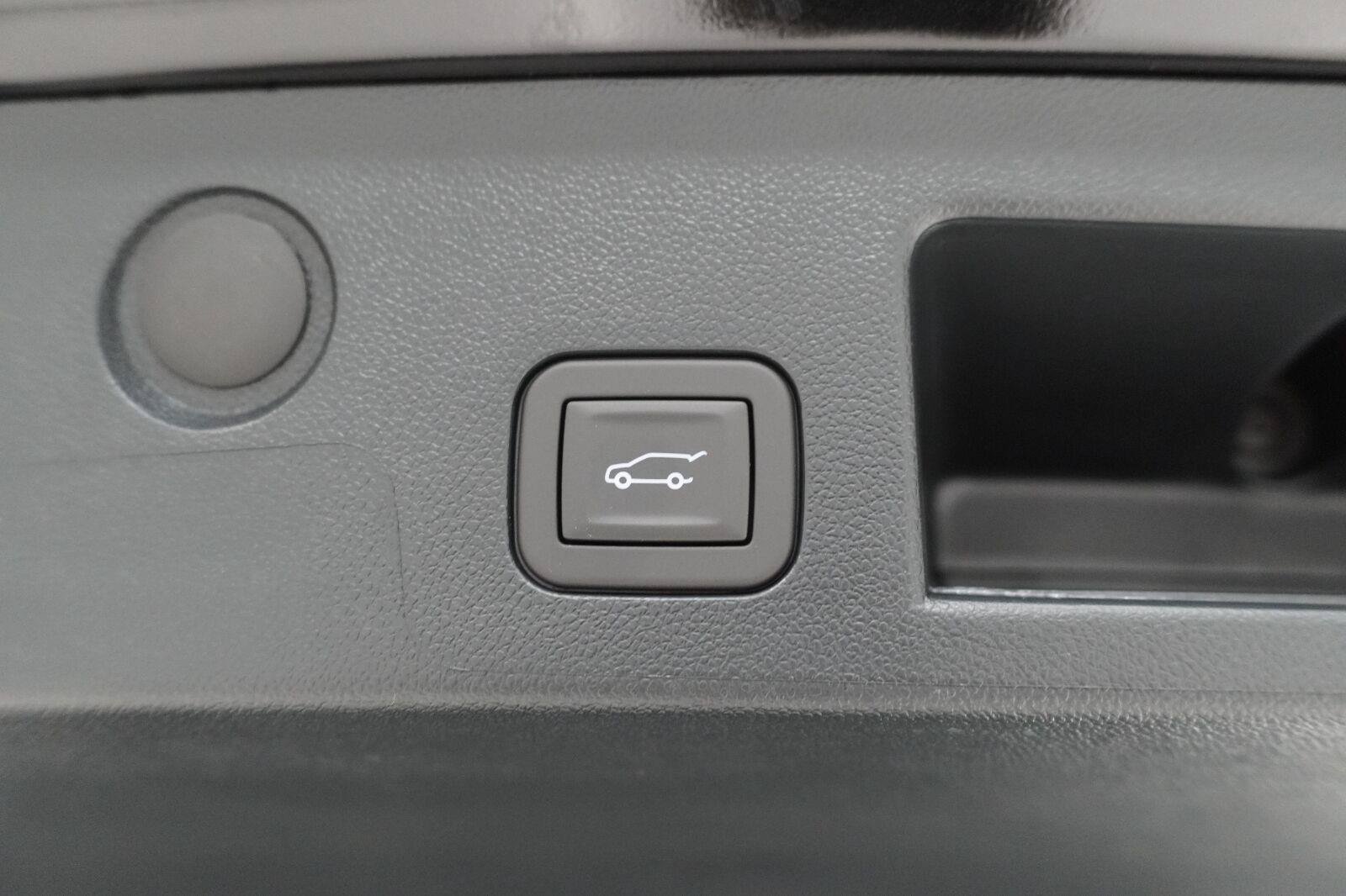 New 2027 Chevrolet Equinox RS w/ Safety and Technology Package FWD image 34
