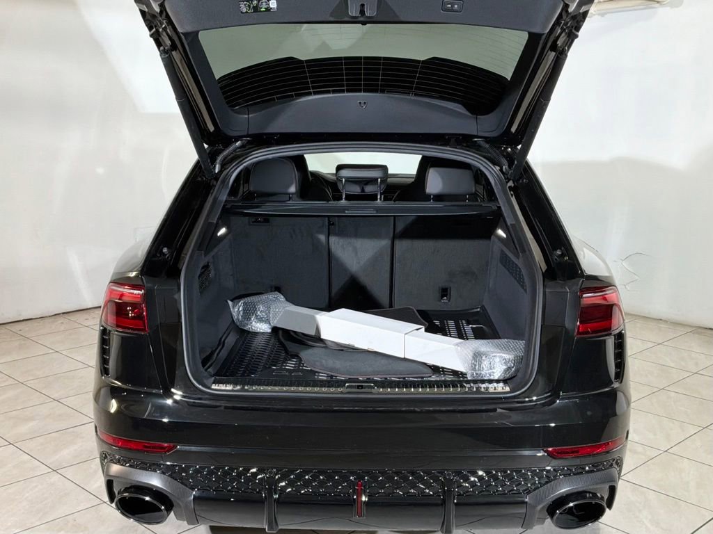 New 2026 Audi RS Q8 performance image 22