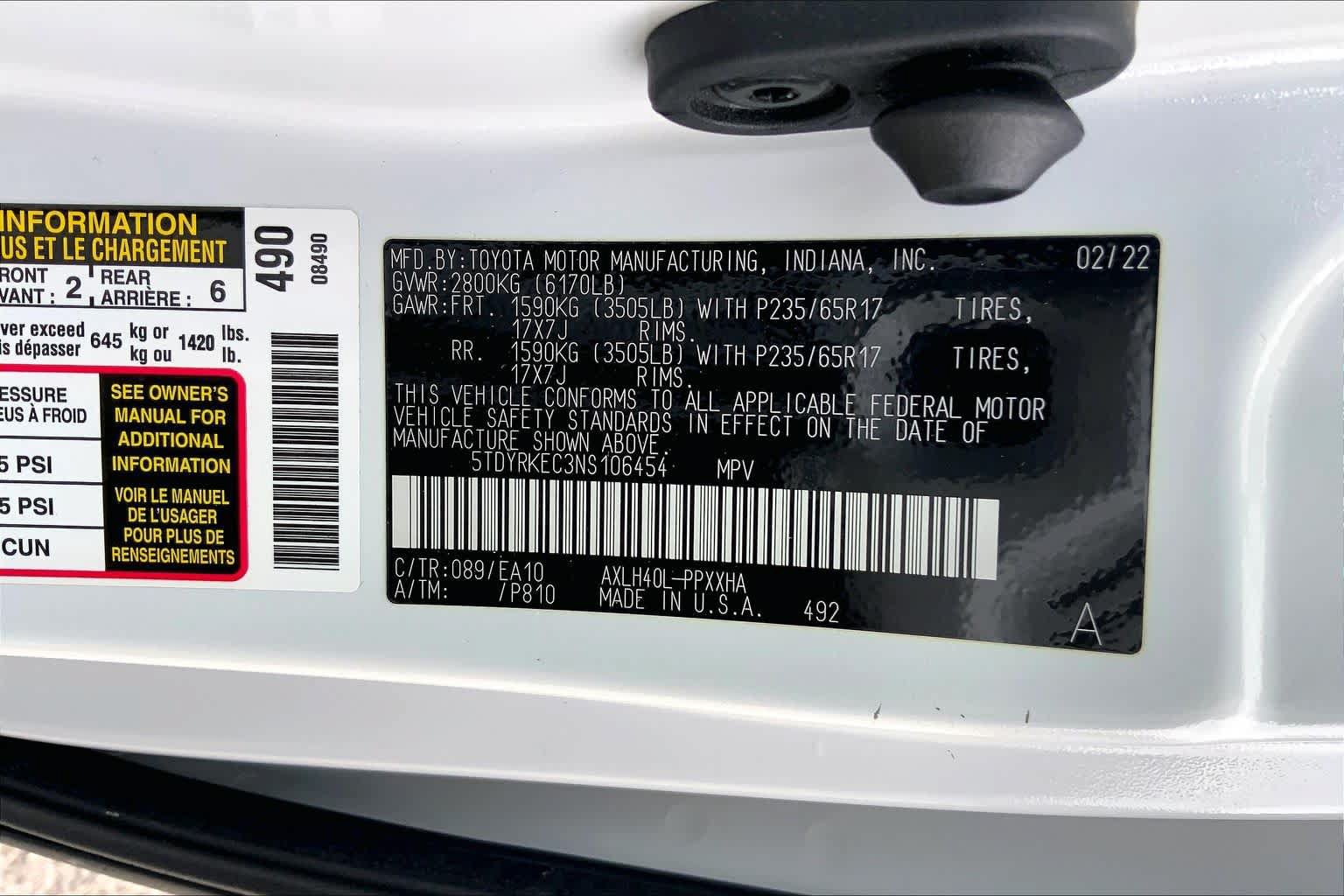 Used 2022 Toyota Sienna XLE FWD image 33