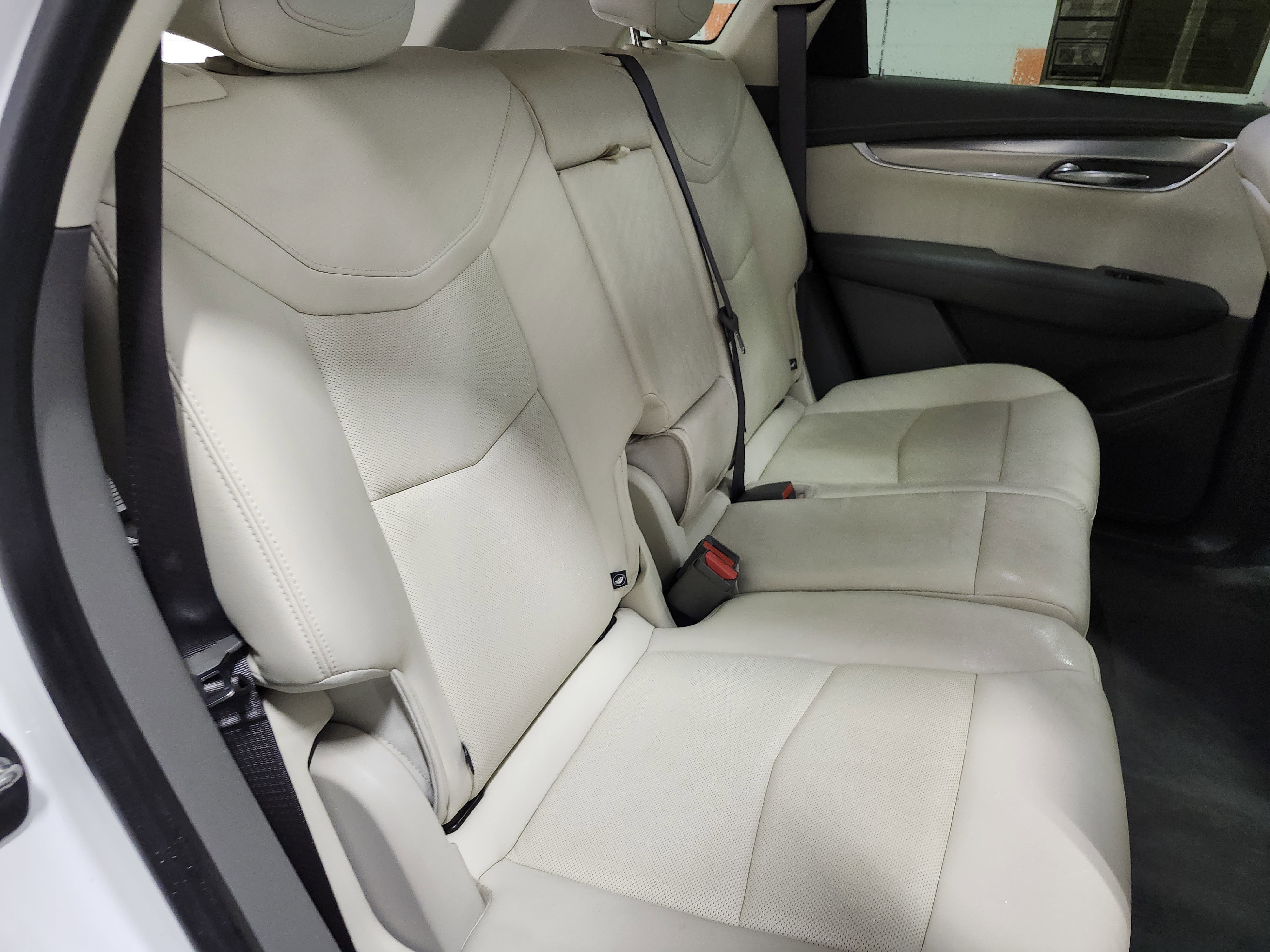 Used 2021 Cadillac XT5 Premium Luxury image 13