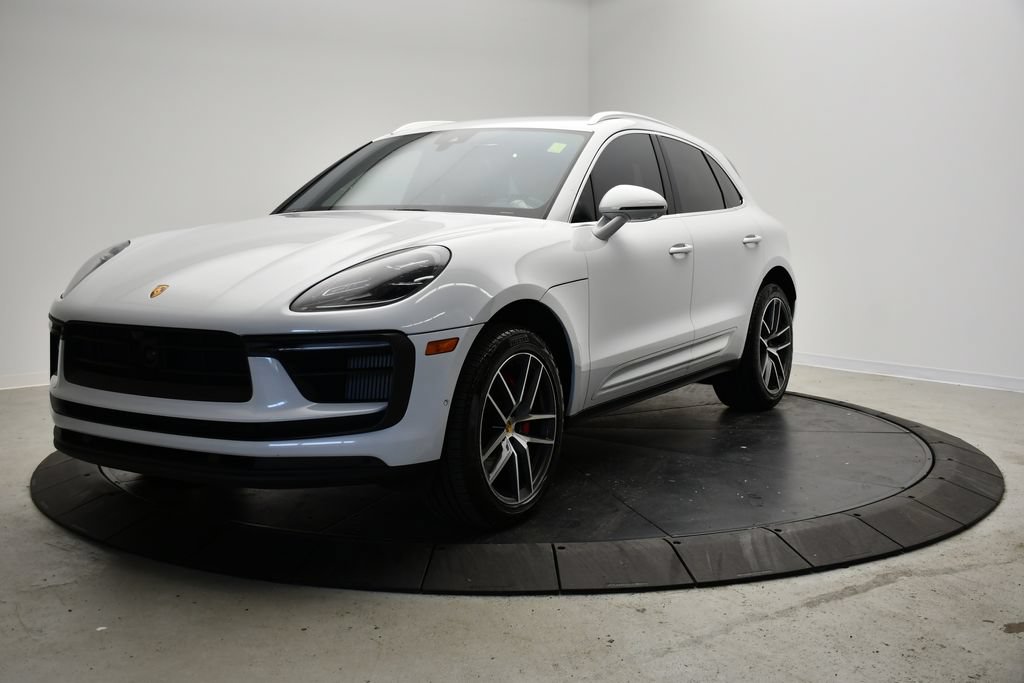 Certified 2023 Porsche Macan S