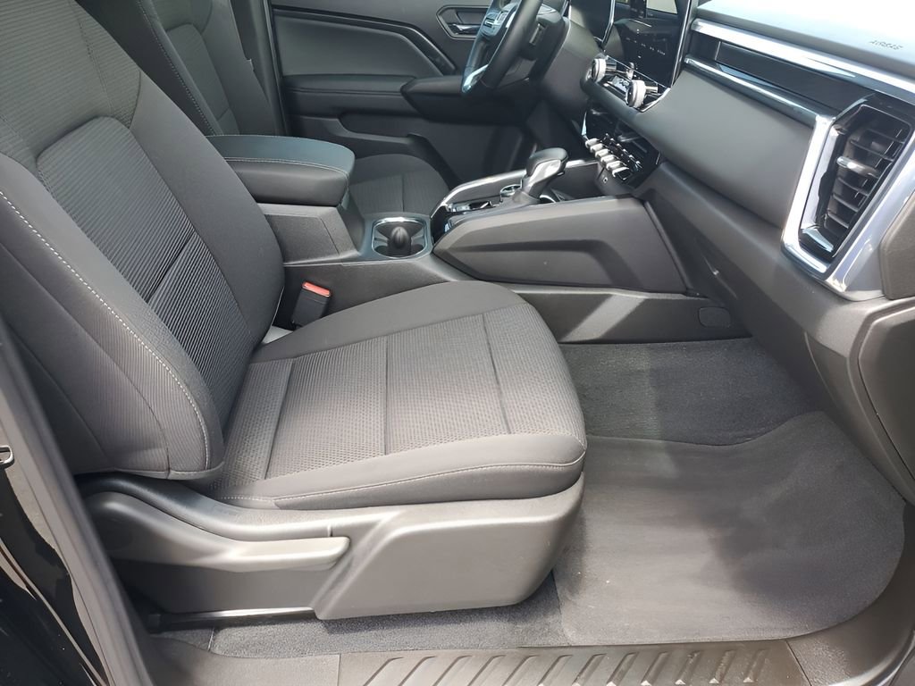 Certified 2025 GMC Canyon Elevation image 16