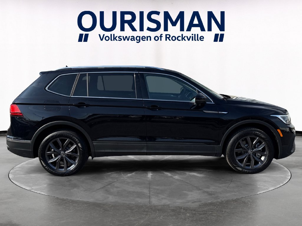 Used 2023 Volkswagen Tiguan SE FWD image 7