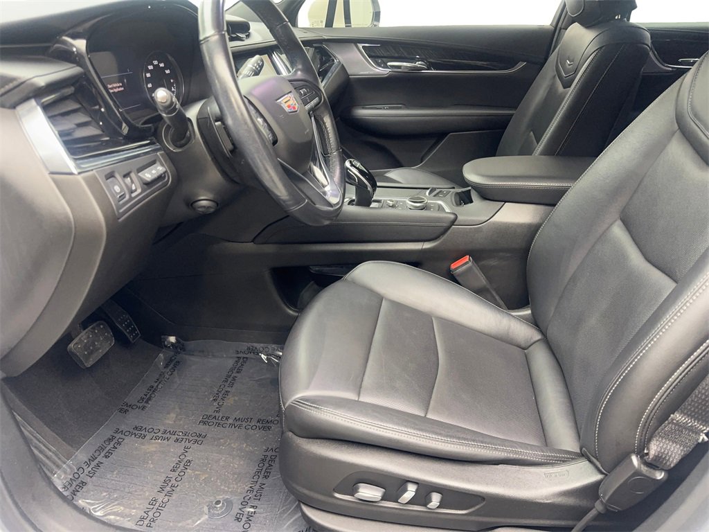 Used 2021 Cadillac XT6 Premium Luxury image 27