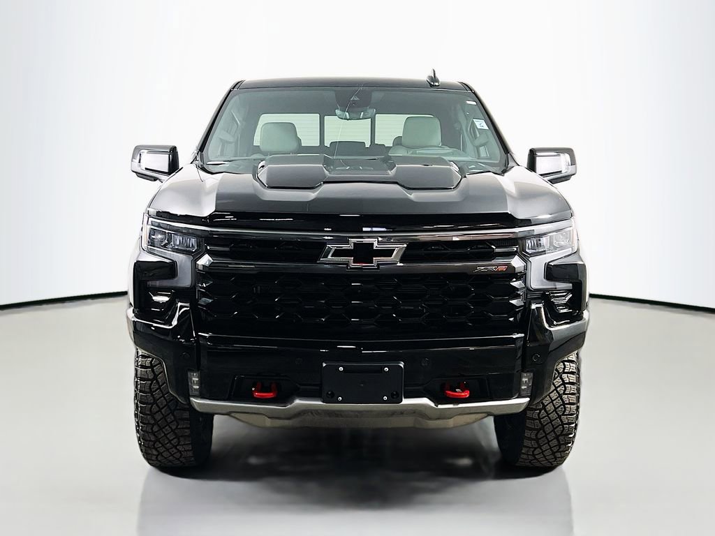 Used 2026 Chevrolet Silverado 1500 ZR2 image 2