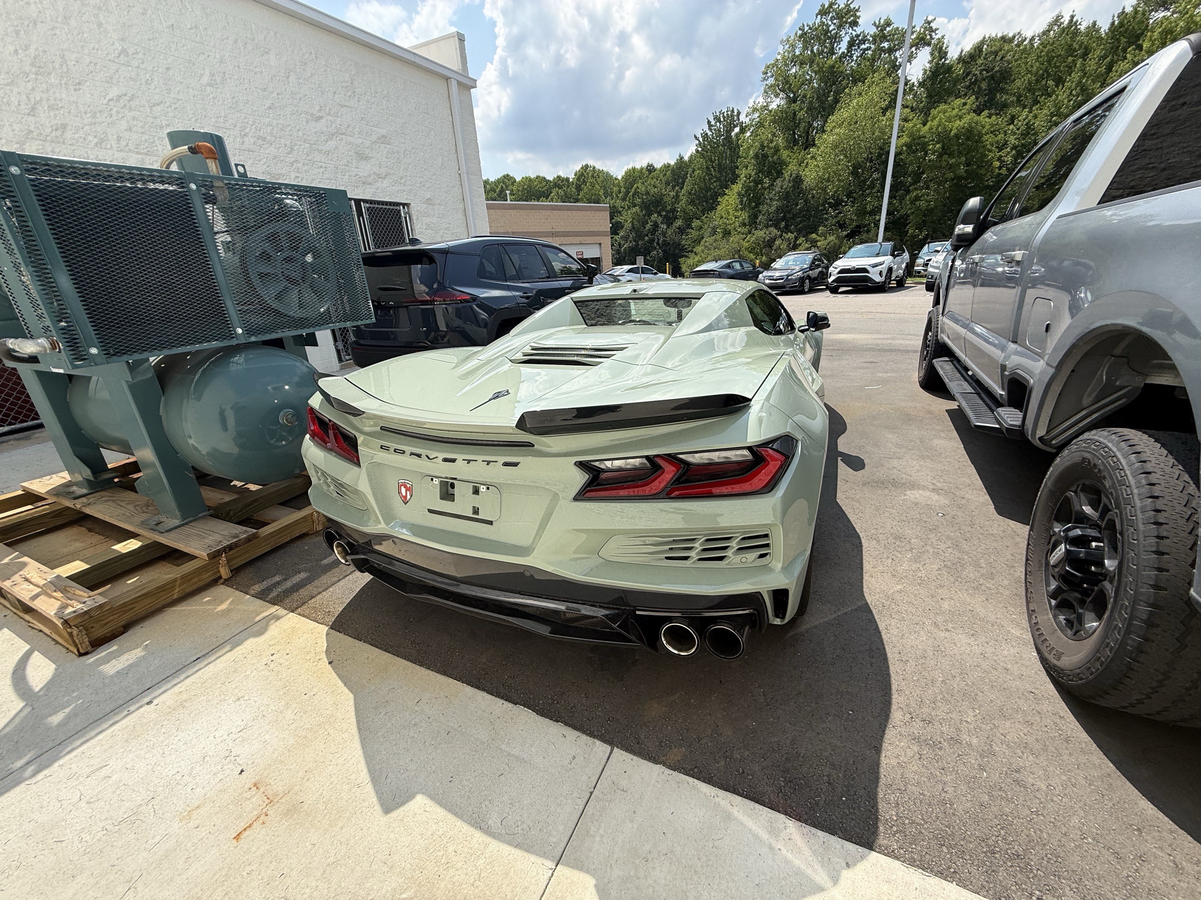 Used 2024 Chevrolet Corvette E-Ray w/ ZER Performance Package AWD/4WD image 8