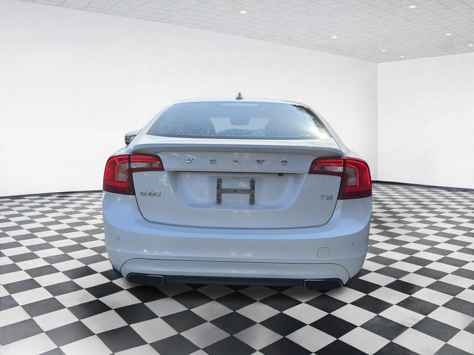 Used 2016 Volvo S60 T5 Premier w/ Convenience Package FWD image 5