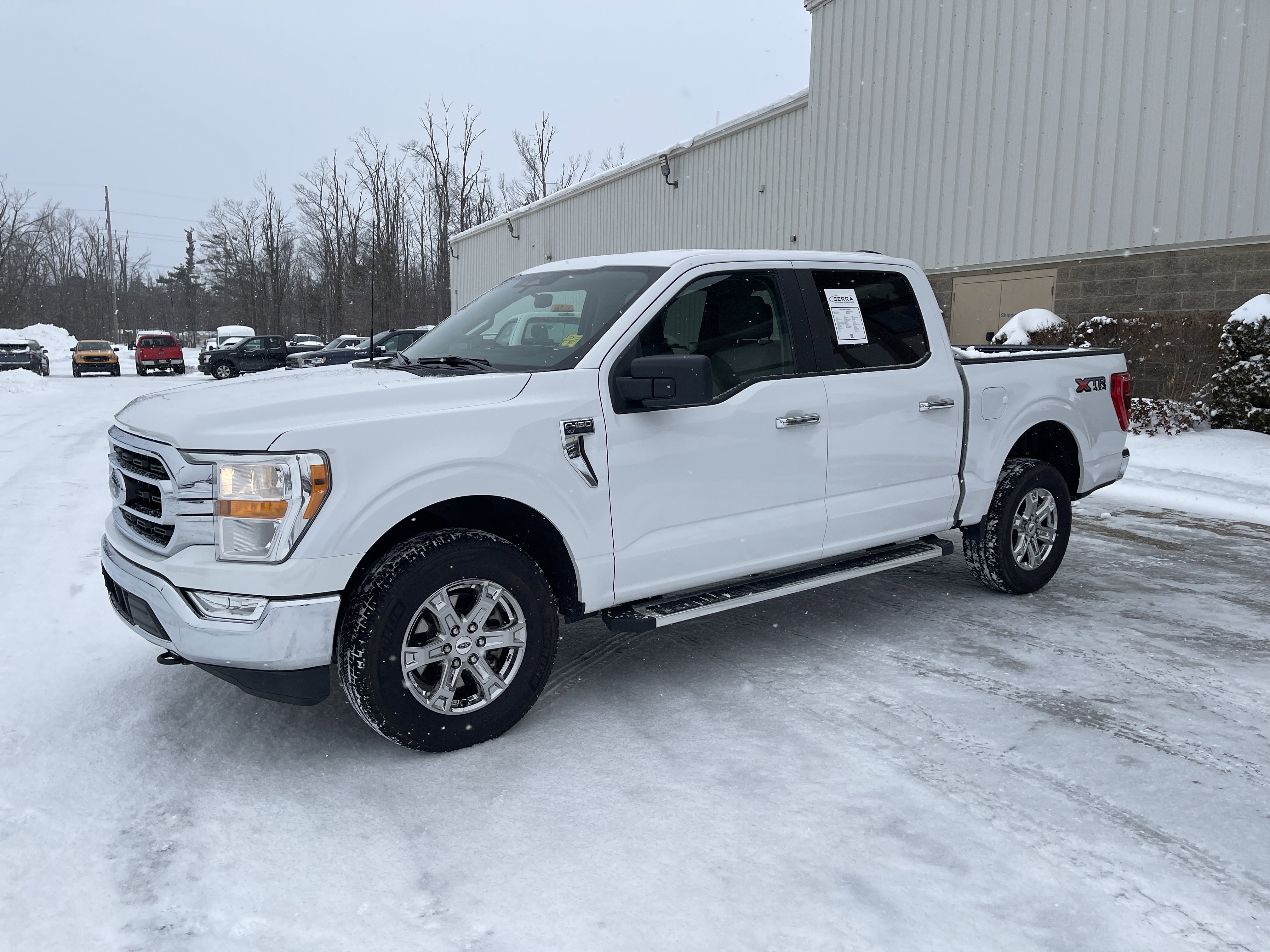 Used 2023 Ford F150 XLT w/ XTR Package image 7