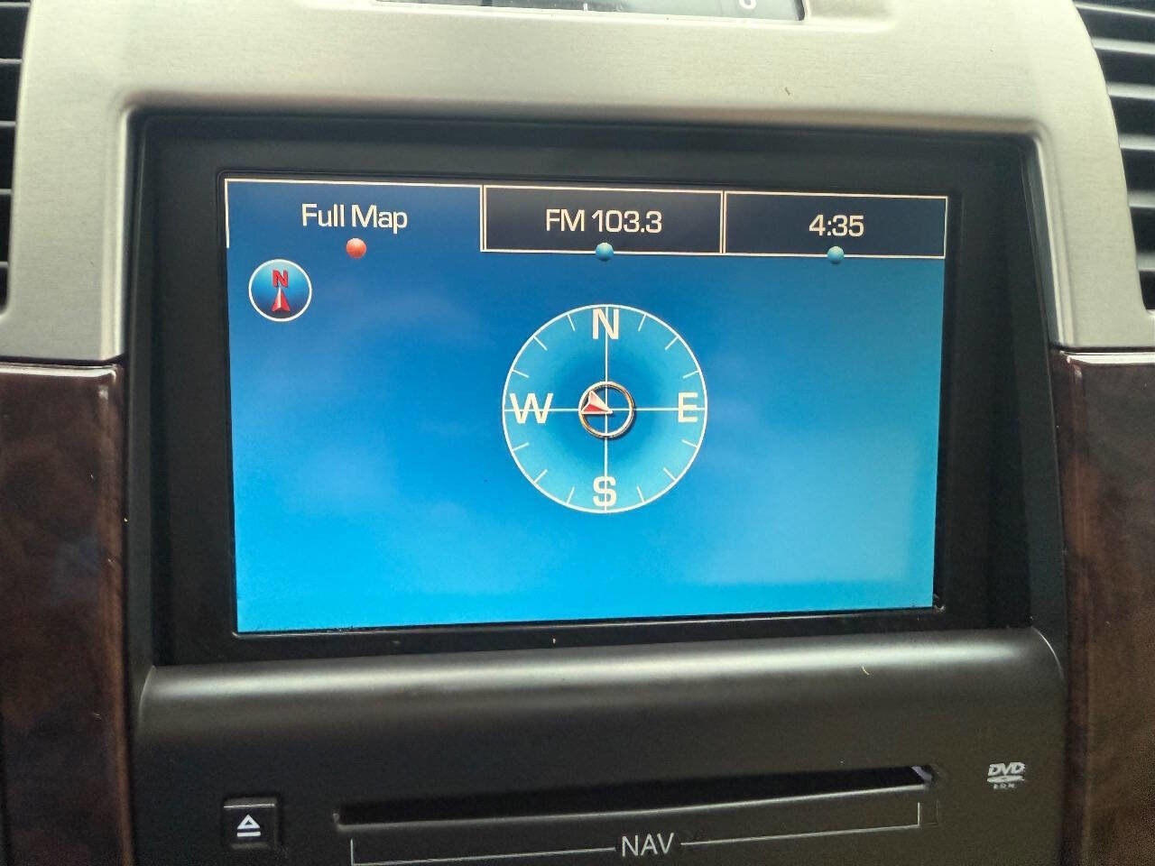 Used 2007 Cadillac Escalade 2WD w/ Information Package image 9