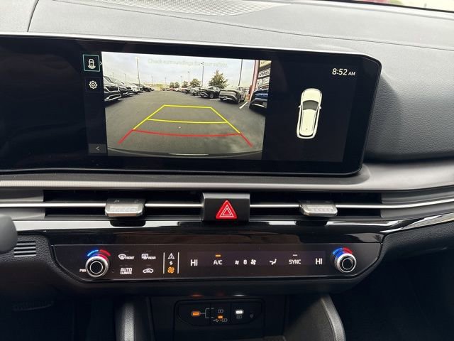 Used 2026 Kia Sportage EX w/ EX Panorama Roof Package image 16