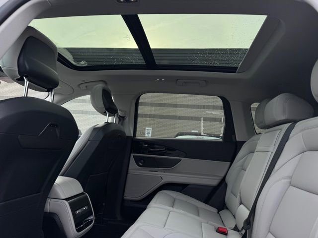 New 2026 Lincoln Nautilus Reserve w/ Jet Appearance Package image 21