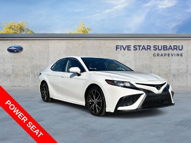 Used 2023 Toyota Camry SE FWD image 1