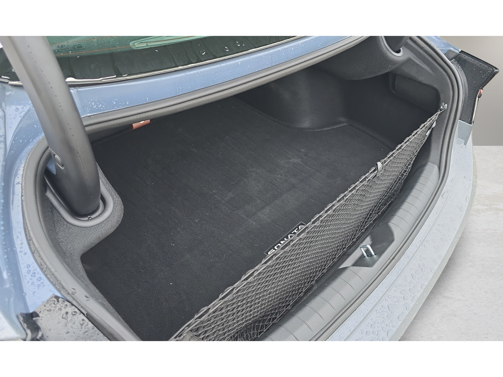 Used 2026 Hyundai Sonata SE FWD image 9