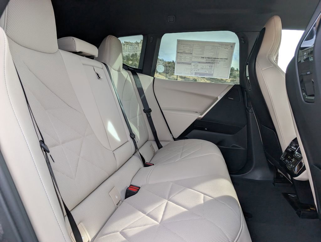 New 2026 BMW iX xDrive45 w/ Premium Package image 18