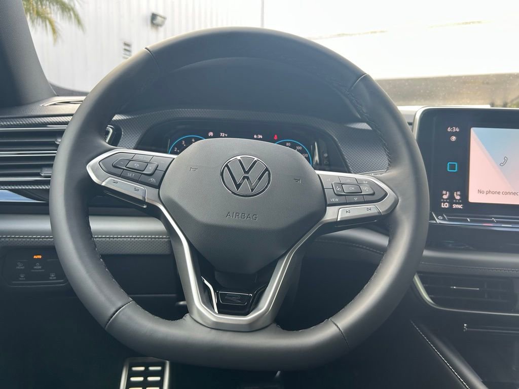 New 2026 Volkswagen Atlas Cross Sport SEL R-Line image 15