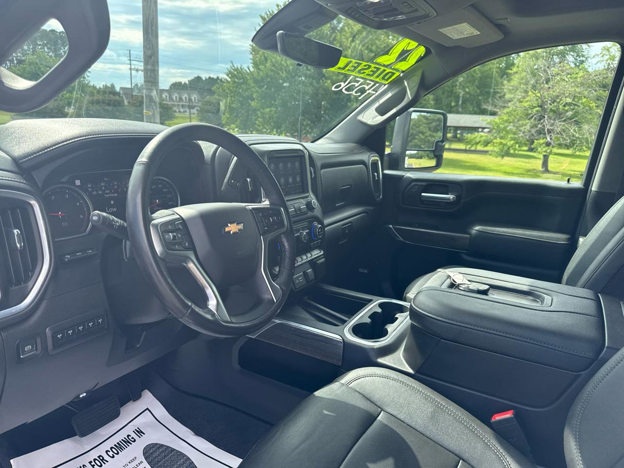 Used 2022 Chevrolet Silverado 2500 LTZ w/ LTZ Premium Package AWD/4WD image 13