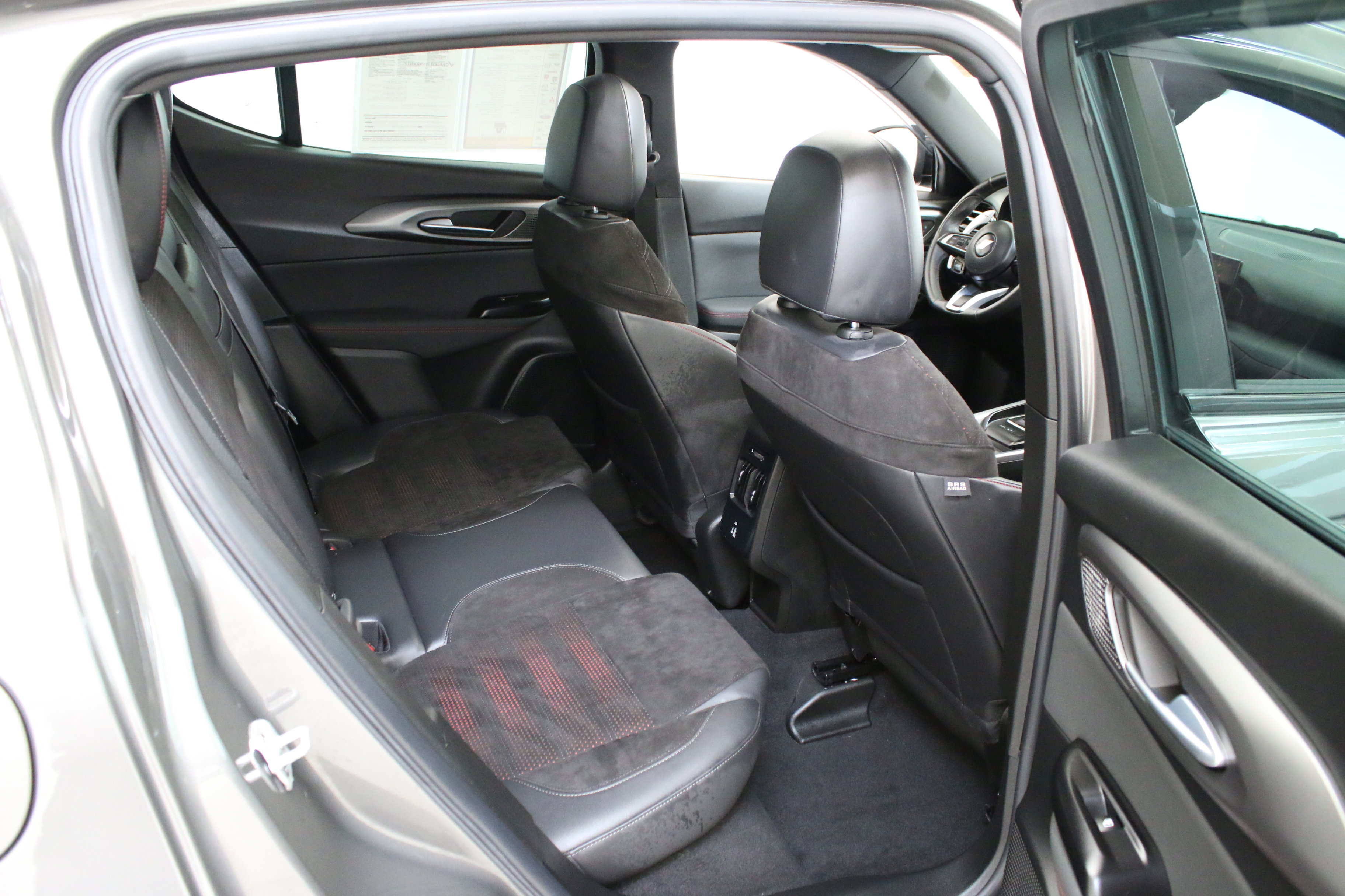 Used 2024 Dodge Hornet R/T Plus AWD/4WD image 32