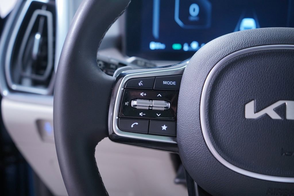 Used 2025 Kia Sorento SX Prestige image 21