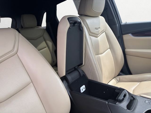 Used 2018 Cadillac XT5 Luxury image 17