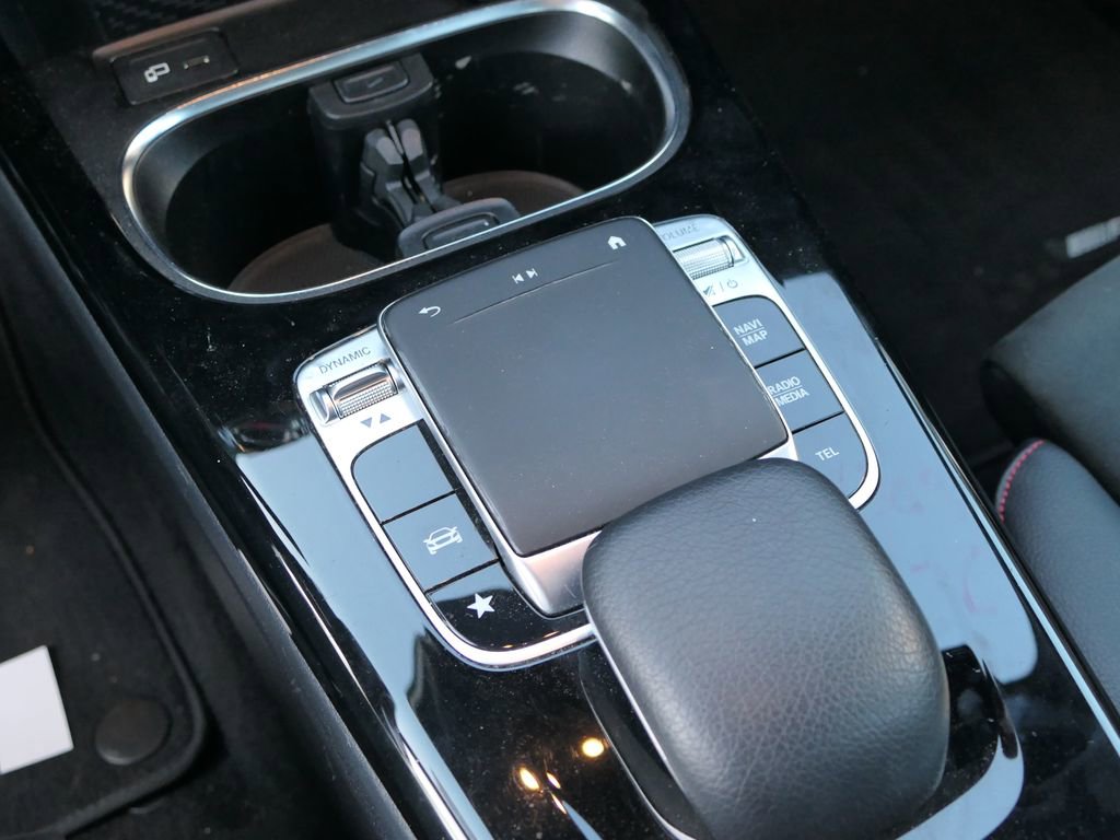 Used 2020 Mercedes-Benz CLA 250 image 23