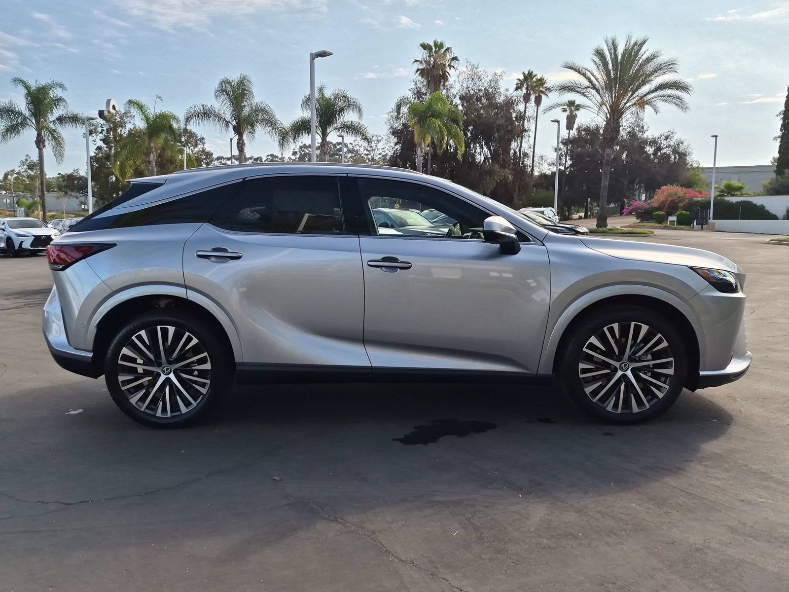 New 2026 Lexus RX 350 Premium Plus w/ Convenience Package AWD/4WD image 4