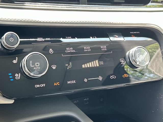 New 2027 INFINITI QX60 Luxe w/ Cargo Package FWD image 38