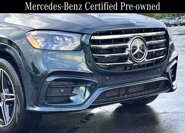 Used 2024 Mercedes-Benz GLS 450 4MATIC image 2
