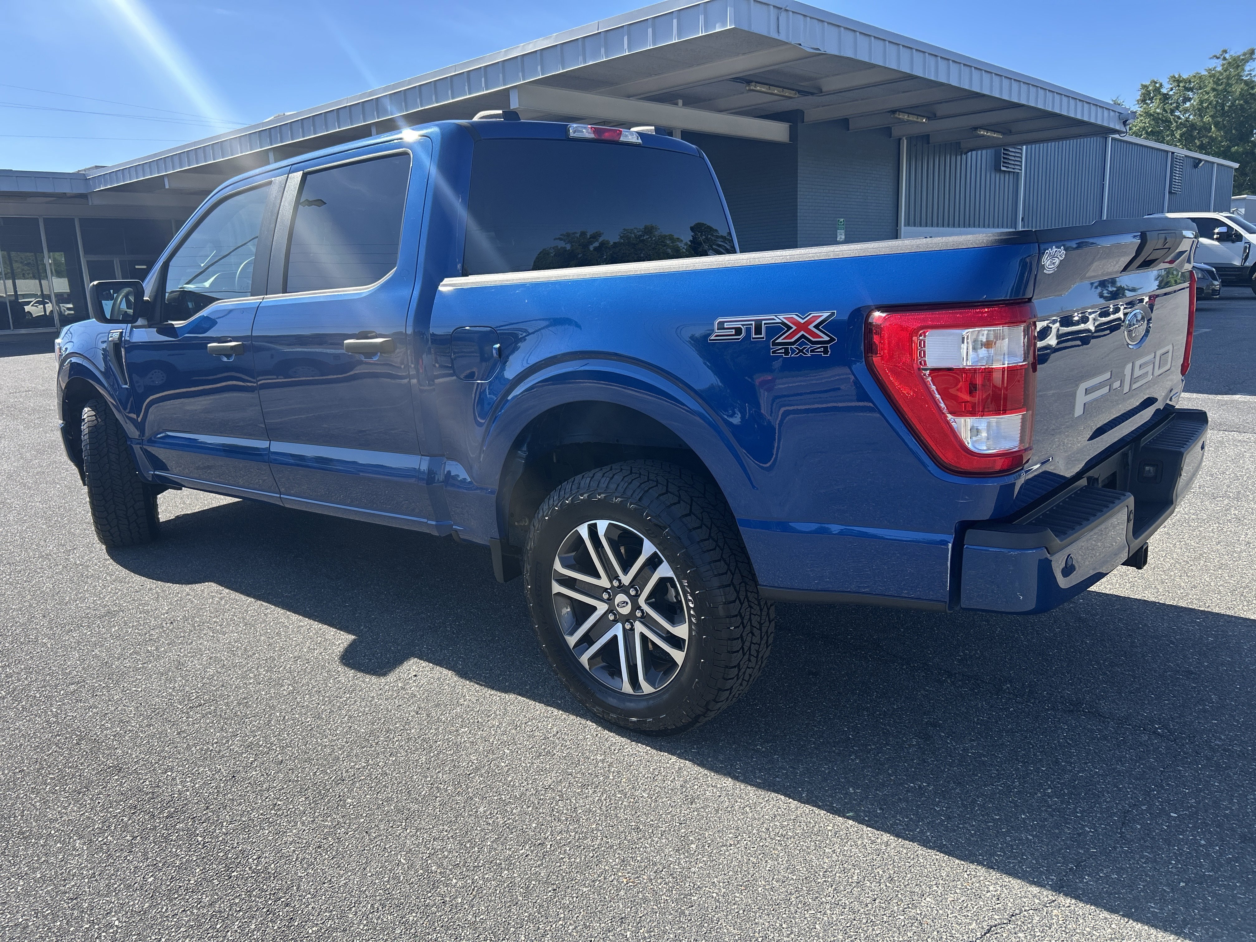 Used 2022 Ford F150 XL w/ STX Appearance Package AWD/4WD image 8