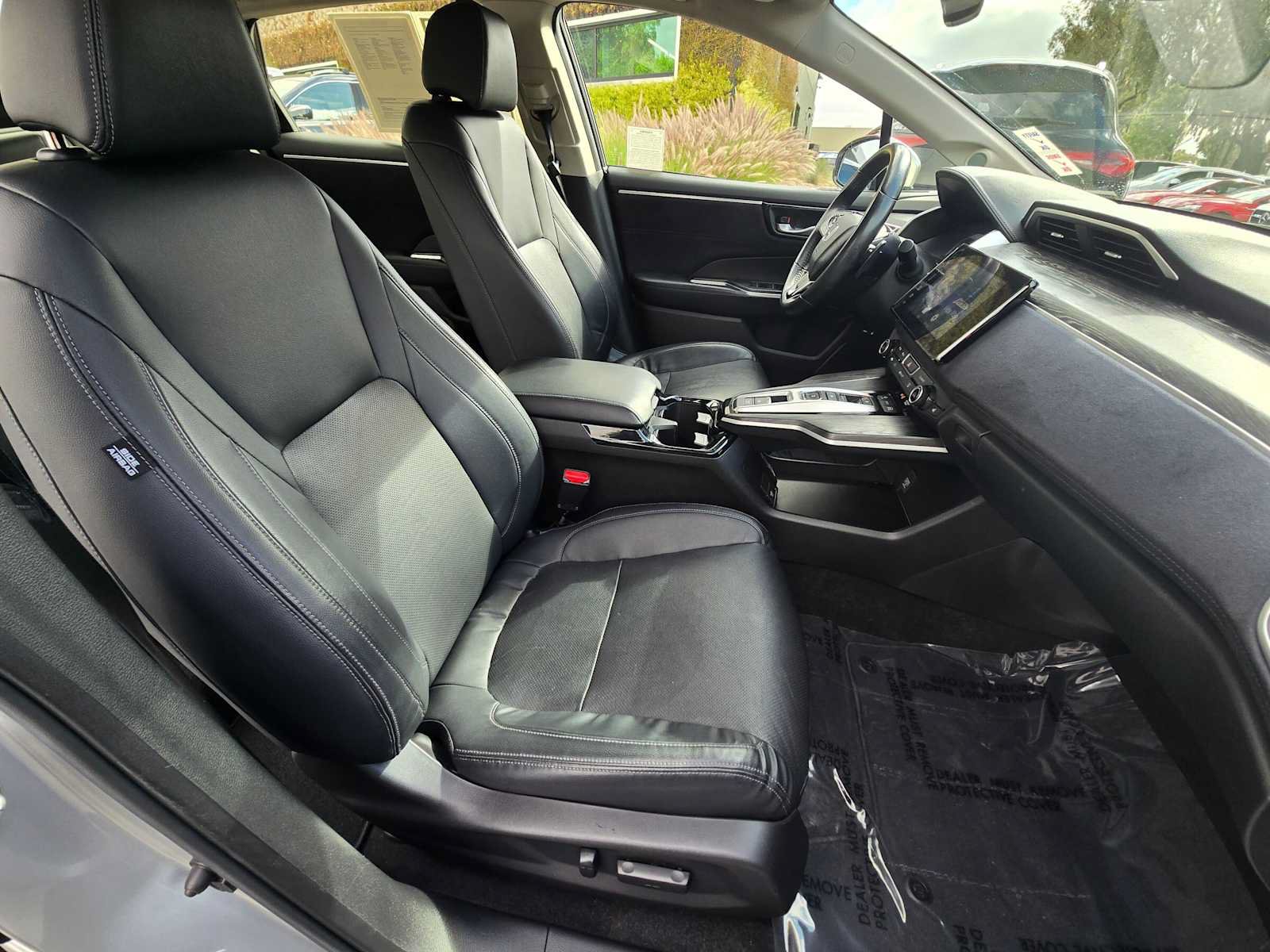 Used 2021 Honda Clarity Touring image 10