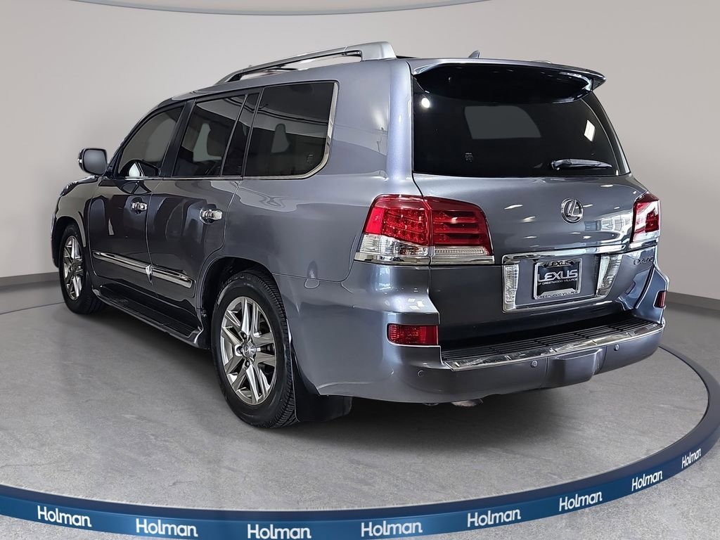 Used 2013 Lexus LX 570 4WD w/ Luxury Pkg image 8