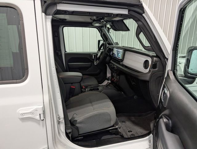 Used 2025 Jeep Wrangler Unlimited Sport S 4xe AWD/4WD image 25