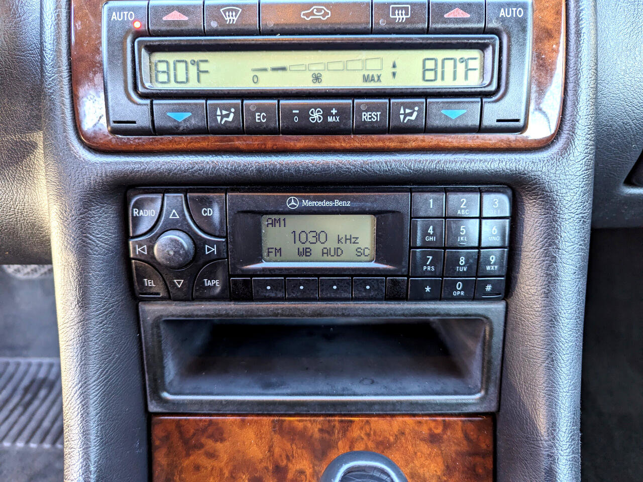 Used 2002 Mercedes-Benz CLK 320 2dr Cabriolet 3.2L image 22