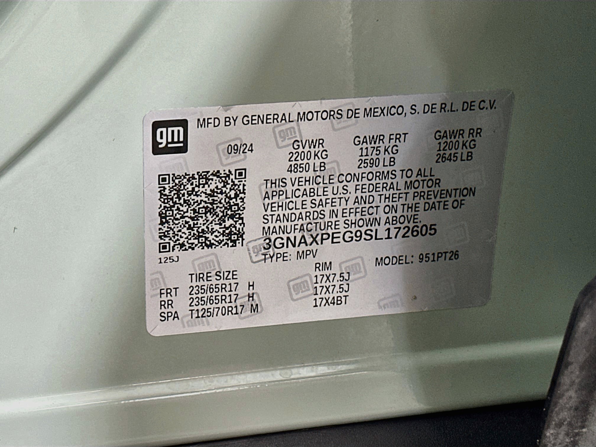 Used 2025 Chevrolet Equinox LT w/ Convenience Package II AWD/4WD image 30