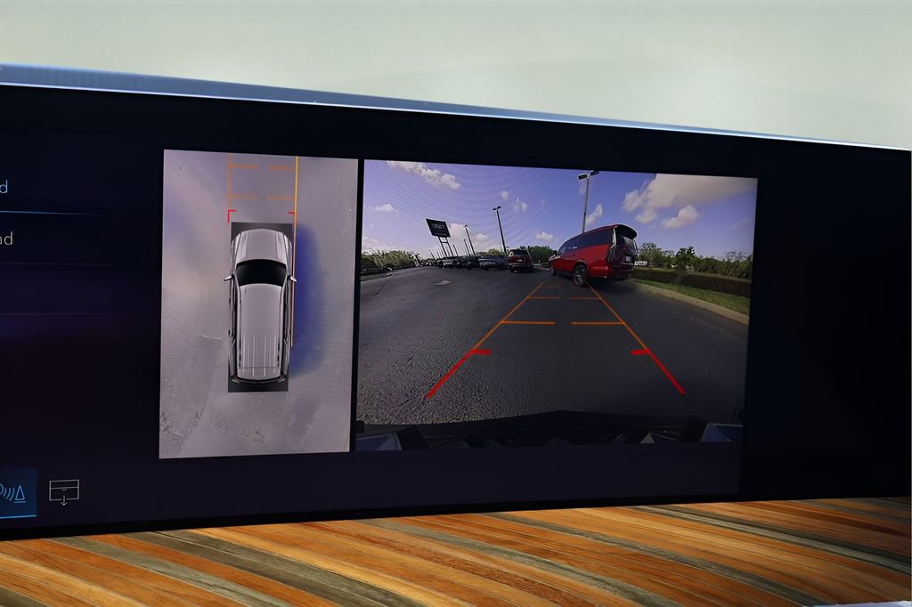 Certified 2025 Cadillac Escalade Sport Platinum image 29