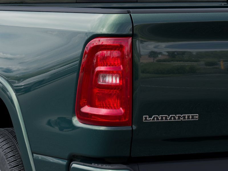 New 2027 RAM 1500 Laramie AWD/4WD image 9