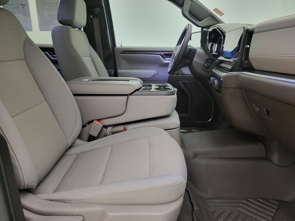 Certified 2022 Chevrolet Silverado 1500 RST image 35