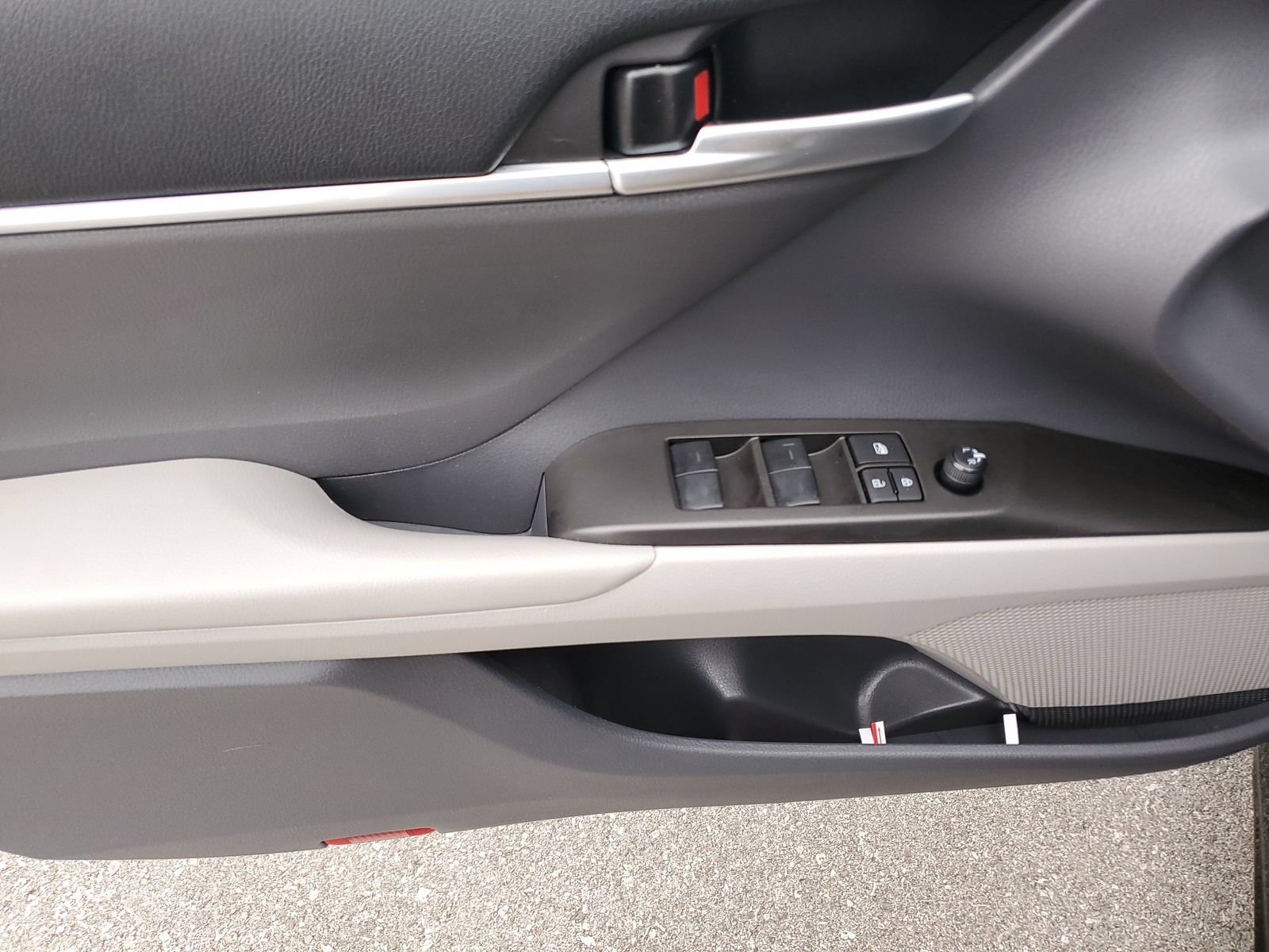 Certified 2023 Toyota Camry SE AWD/4WD image 19