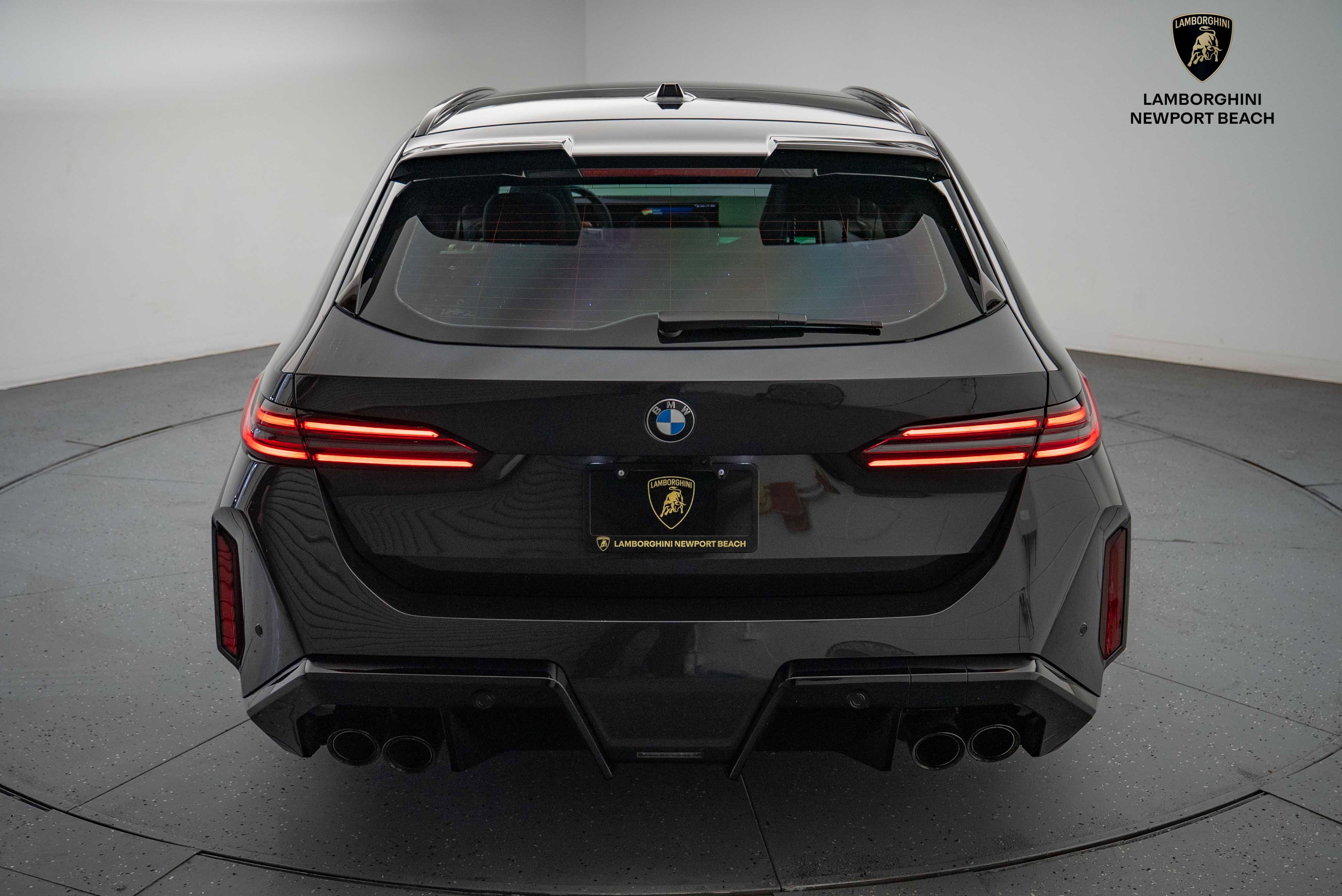 Used 2025 BMW M5 Touring image 5