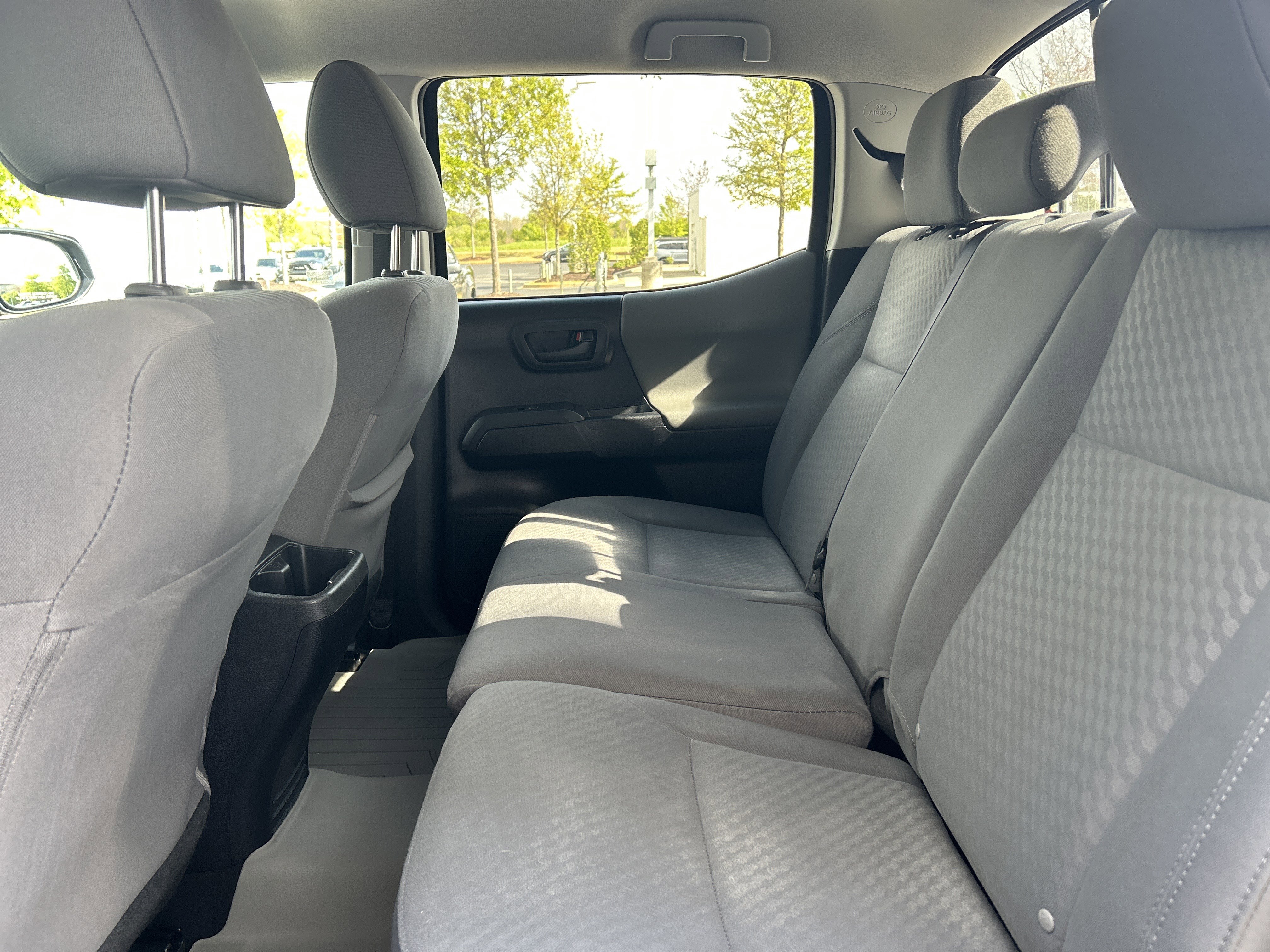 Used 2020 Toyota Tacoma SR image 26
