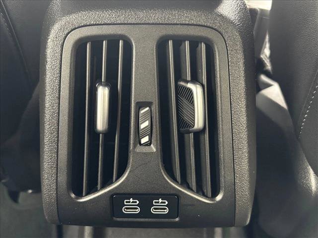 Used 2025 BMW X2 xDrive28i image 16