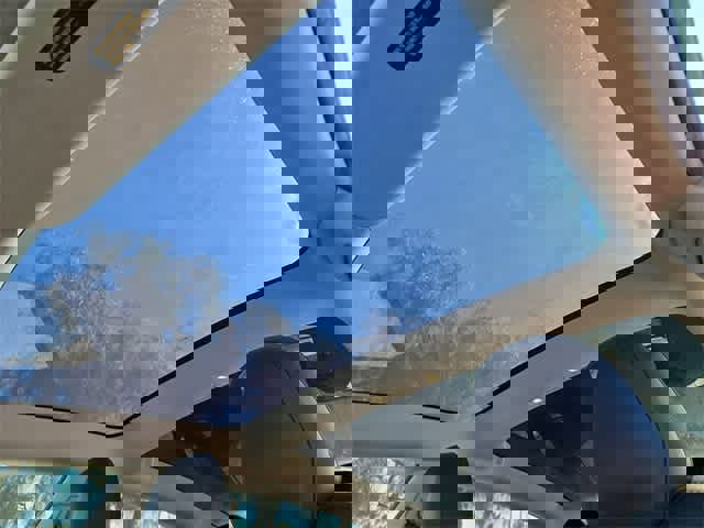 Used 2018 Tesla Model 3 Long Range image 19