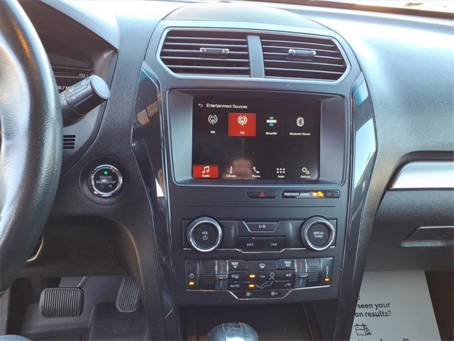 Used 2019 Ford Explorer XLT w/ Equipment Group 201A image 13
