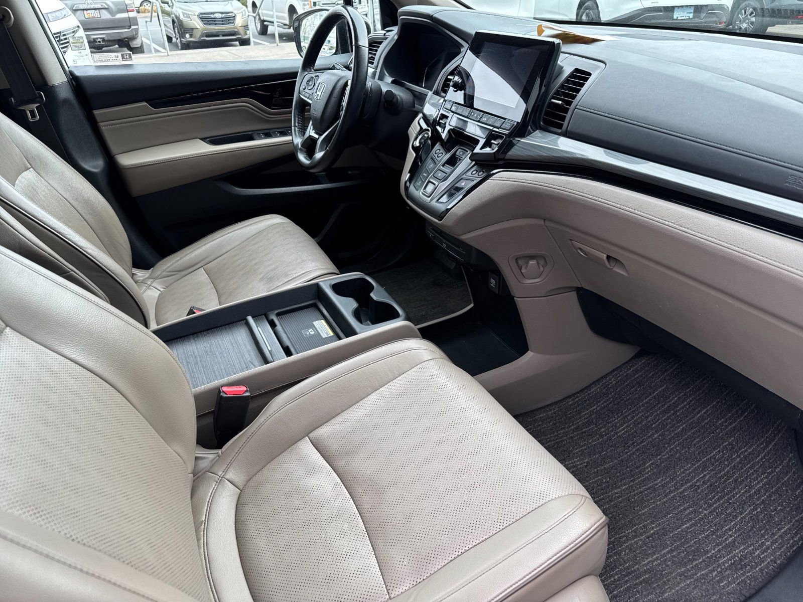 Used 2022 Honda Odyssey Elite image 17