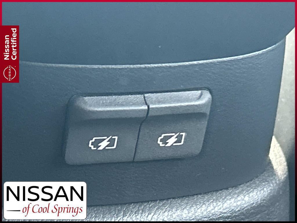 Certified 2025 Nissan Kicks Play S FWD image 21