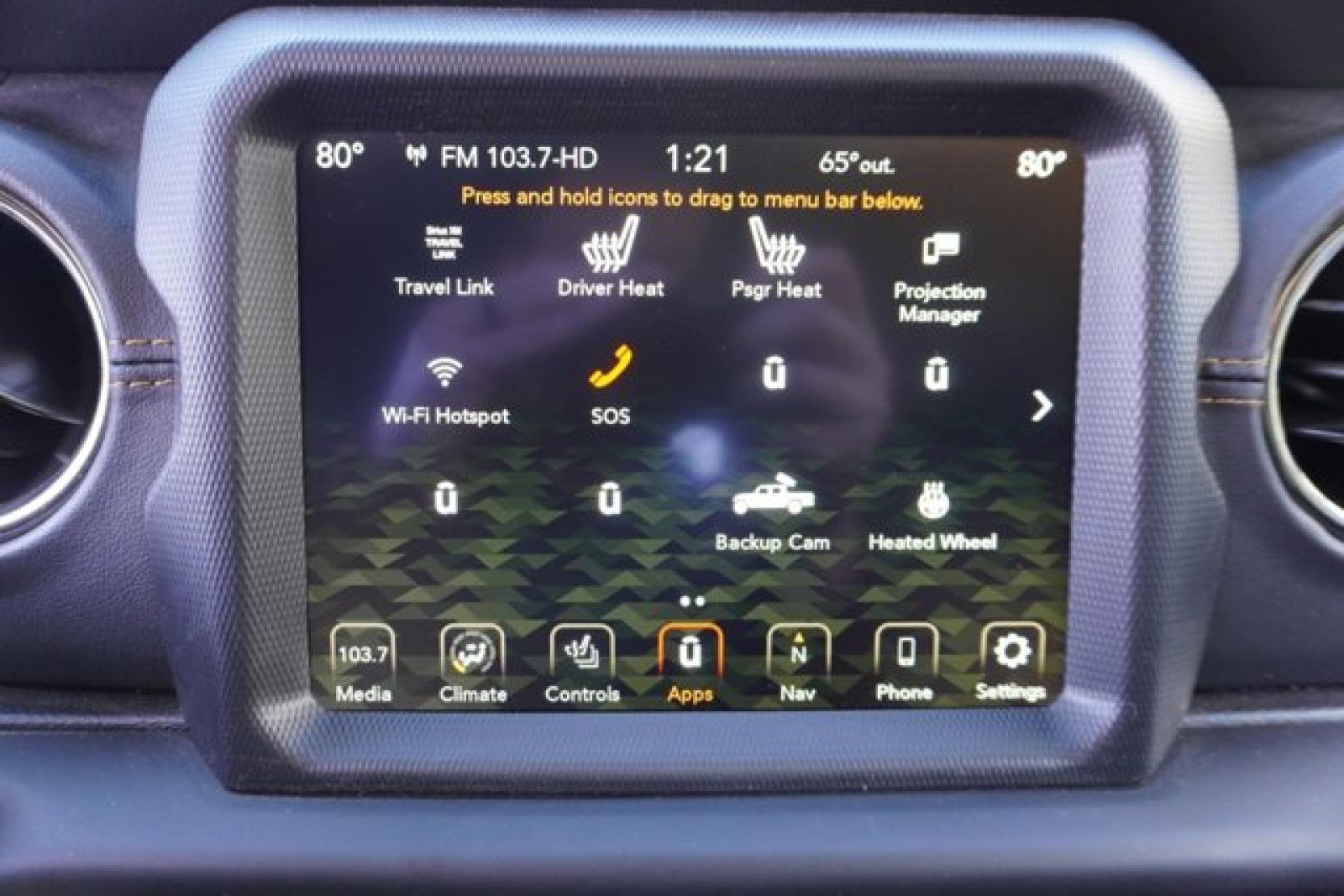 Used 2023 Jeep Gladiator Overland image 25