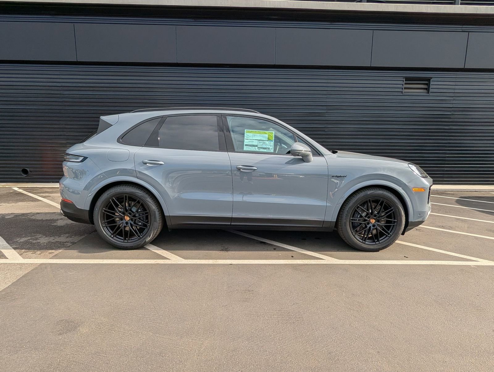 New 2026 Porsche Cayenne E-Hybrid image 8