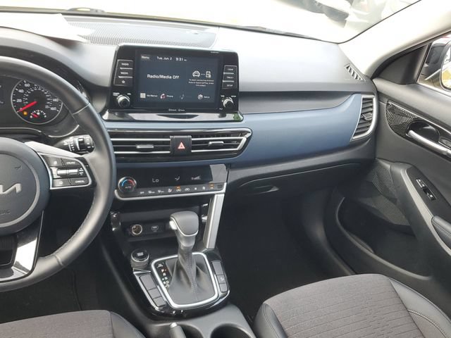 Certified 2023 Kia Seltos S FWD image 13