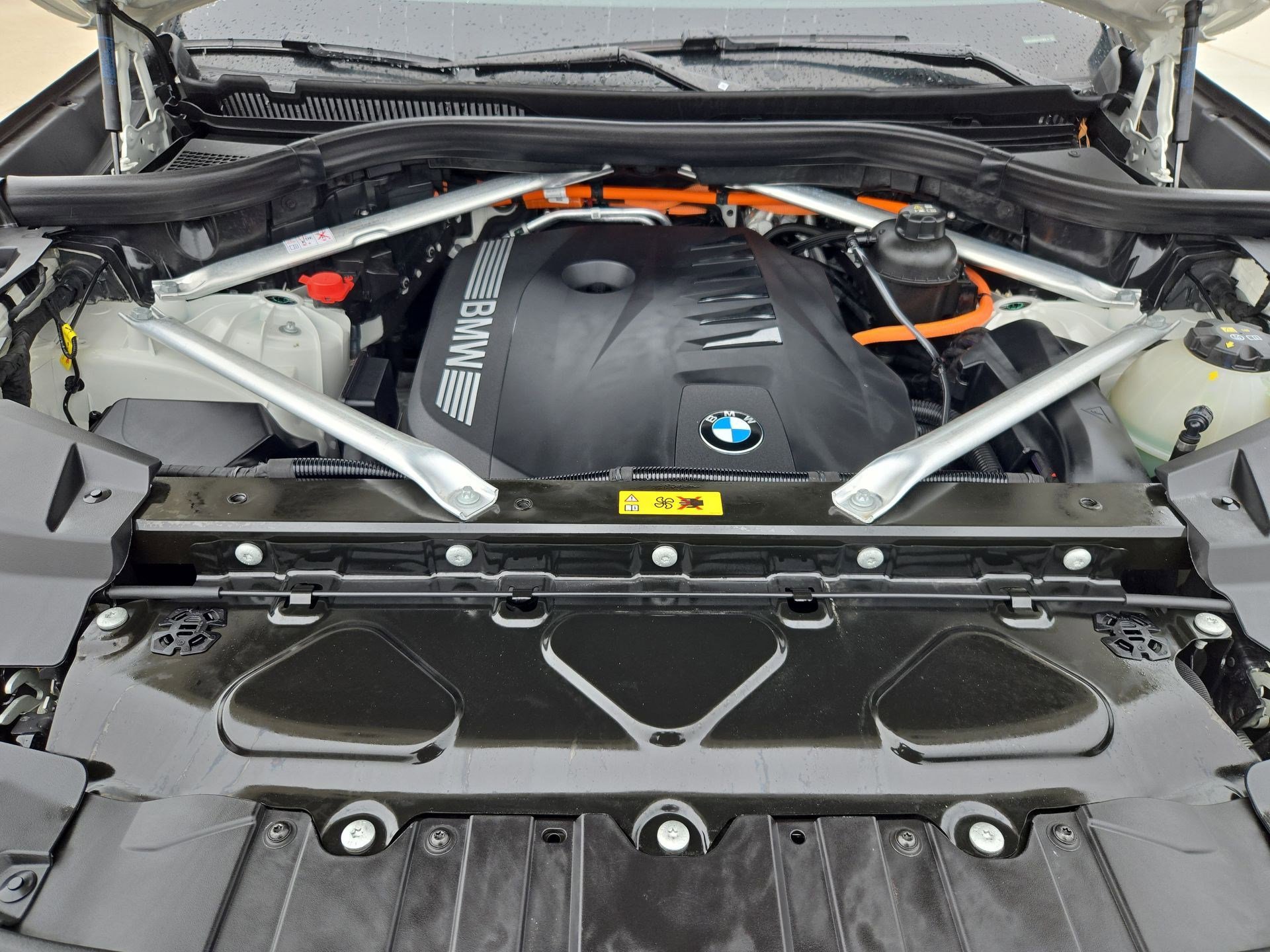 Used 2025 BMW X5 xDrive50e AWD/4WD image 34