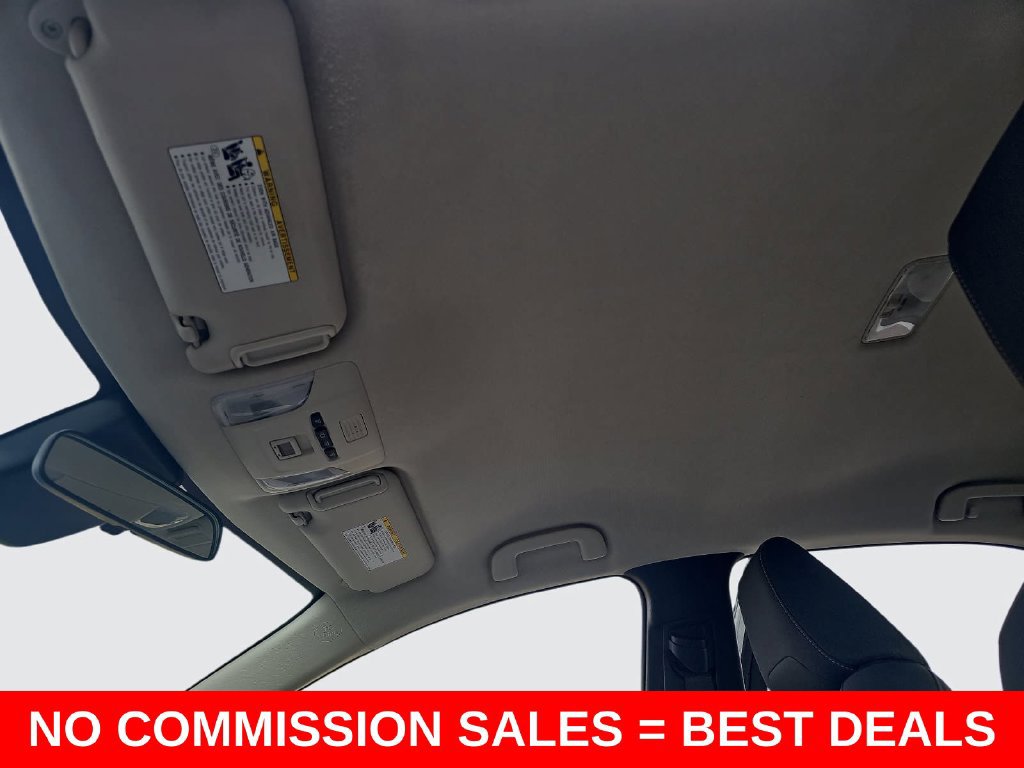 Used 2022 Toyota Corolla LE w/ Carpet Mat Package (TMS) FWD image 28