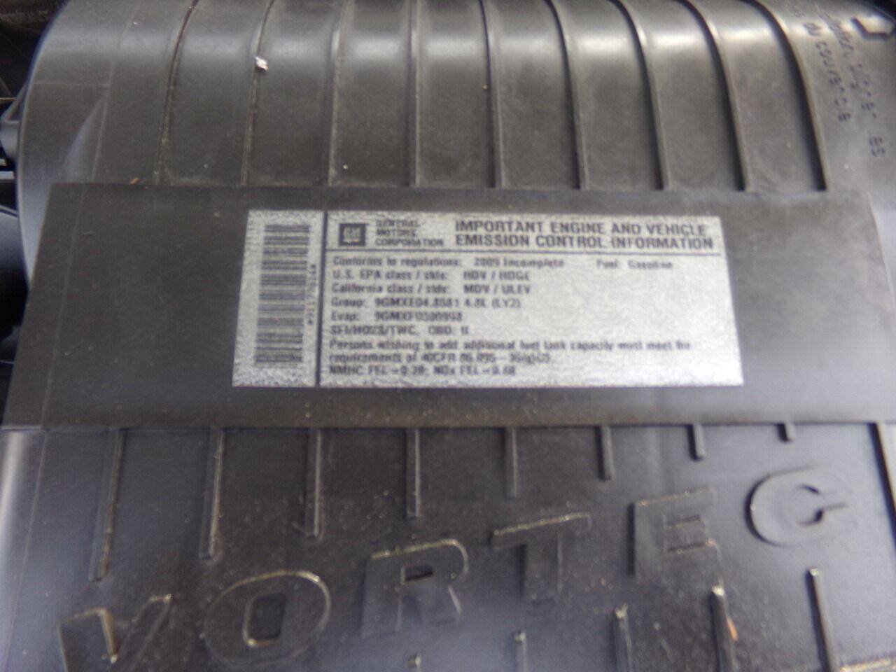 Used 2009 Chevrolet Express 3500 RWD image 23